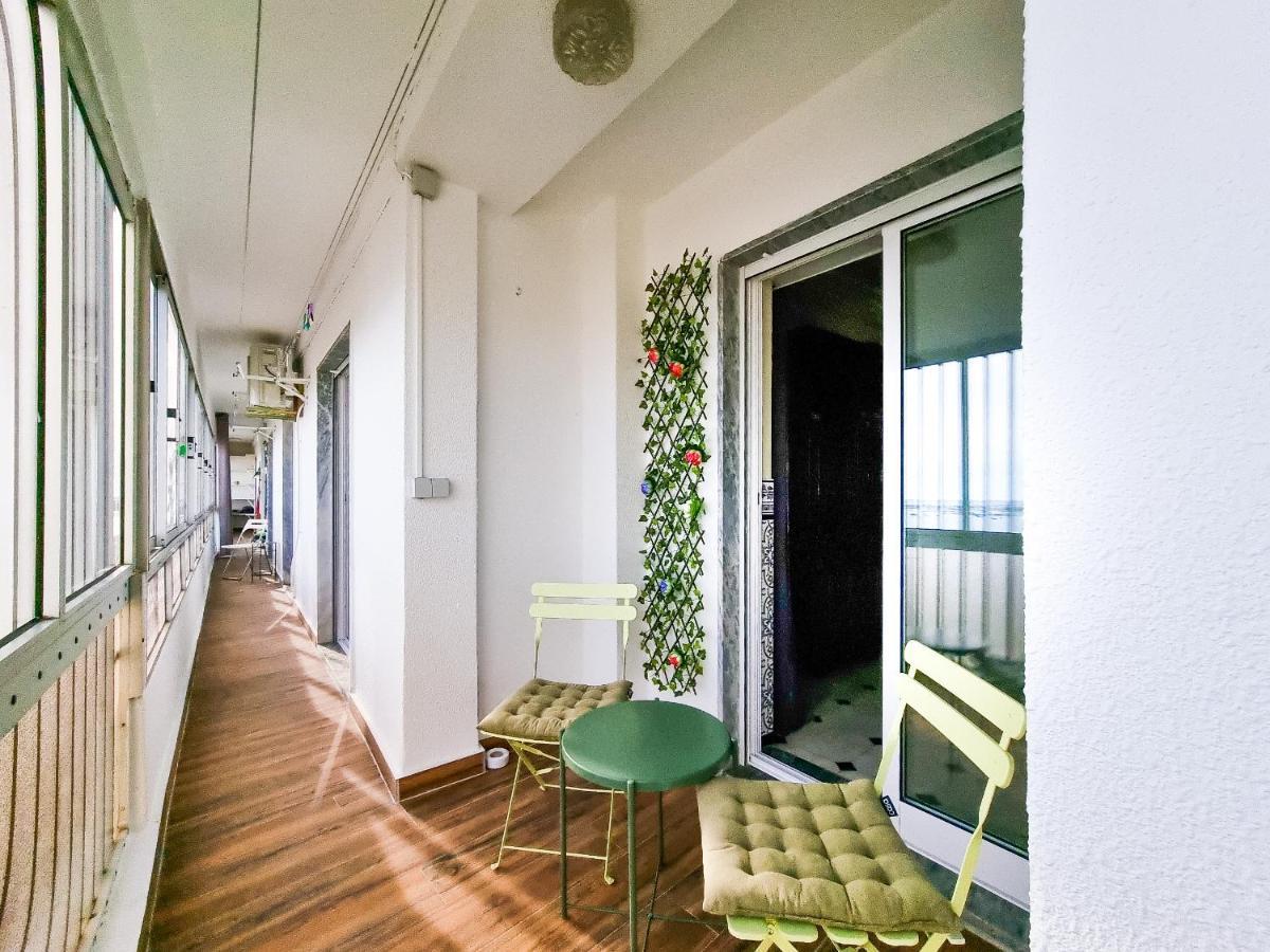 Flh Faro Family Flat With Balcony Apartment Exterior photo